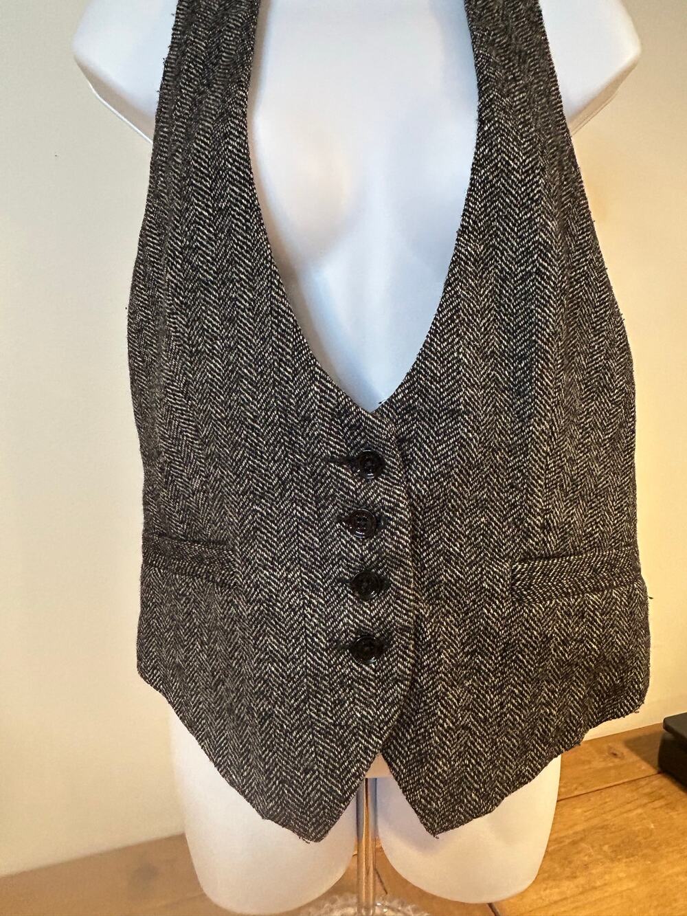 2010 Express L Women’s Wool Gray Herringbone Lace Back Vest Button Front Preppy